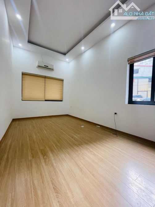 Nhà đẹp Nguyễn Đức Cảnh 2 thoáng, Ô tô đỗ 38m2*5 Tầng full nội thấ - 3