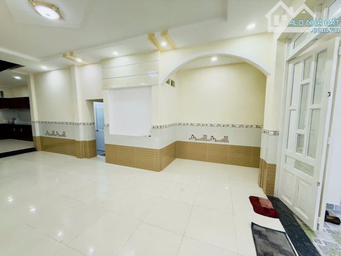 Nhà mới 2 tầng đường số 8  Phường 11  Gò Vấp  4.8x16m  Giá 7.6Tỷ thương lượng - 3