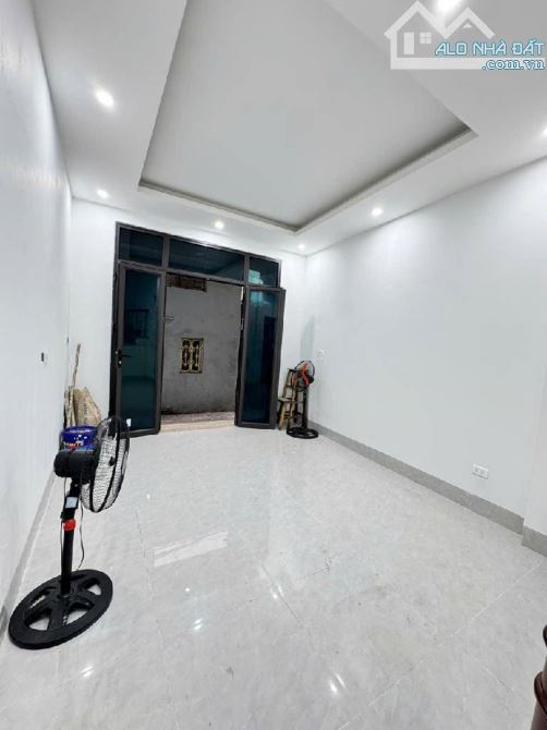 💥BẠCH MAI-NGÕ NÔNG-GẦN PHỐ-KINH DOANH ĐC-5 TẦNG DÂN XÂY👉7,X TỶ - 3