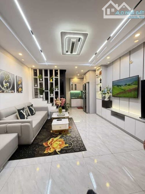 Bán gấp nhà Hồ Tùng Mậu gần ga tàu điện – gần 50m² x 5 tầng – nội thất sẵn ở ngay - 3