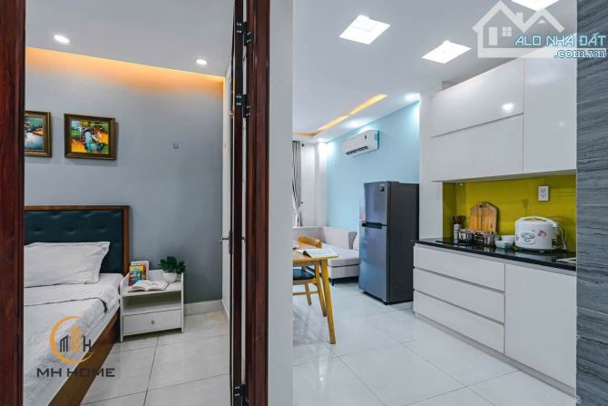 Bán CHDV hẻm 8m khu sân bay ! DT: 7,7m x 20m , Hầm 5 tầng , HDT: 110 tr/th, chỉ 27,5 tỷ tl - 3