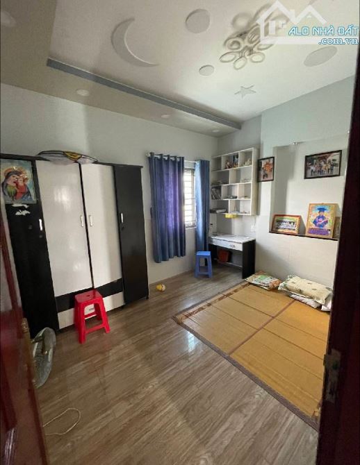 NHÀ 3 TẦNG ĐẸP XUÂN THỚI SƠN – HÓC MÔN | 110M2 | HẺM XE HƠI – GẦN NGUYỄN THỊ THỬ | GIÁ CHỈ - 3