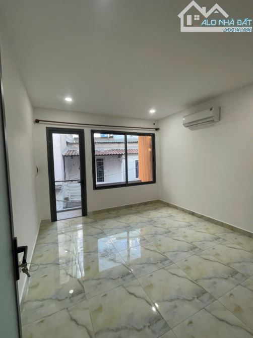 Nhà đẹp giá rẻ Dương Bá Trạc P1Q8, dt 3,8x10 shr giá 4tỷ850 tl. - 3
