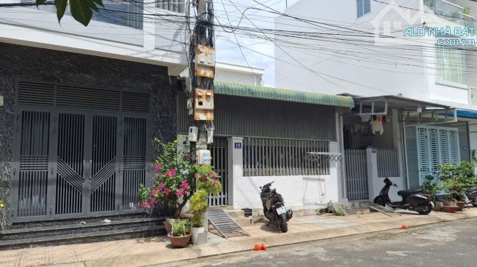 Nhà mặt tiền Vĩnh Nguyên gần Tân Trào dt 66m2 ngang 5,2m cách biển 1,2km - 3