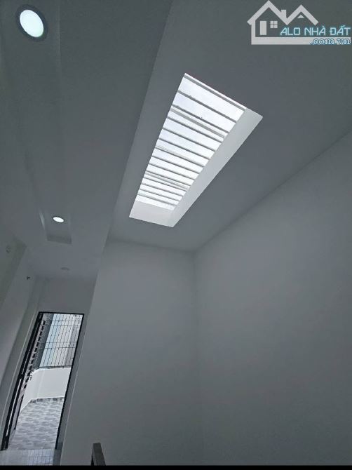 Nhà Đẹp 2 Tầng 52m2 chỉ 3,5 Tỷ - Kha Vạn Cân Chợ Thủ Đức ! - 3