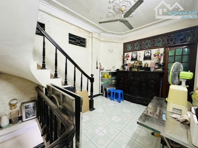 Bán nhà 3 tầng, vị trí vàng, Lô góc, mặt tiền 8 m siêu rộng, KD siêu đỉnh, giá siêu hời. - 3