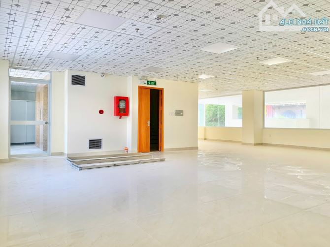 Bán tòa nhà MT LÊ ĐÌNH TÁM 8 X 23 với 6 lầu mới giá 39.5 tỷ tl - 3