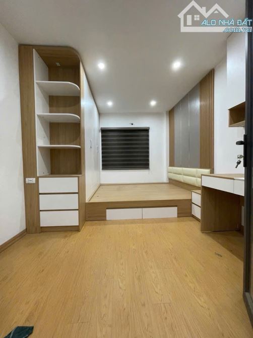 BÁN NHÀ MỚI 5 TẦNG ĐỐNG ĐA 50m RA OTO, CHỈ VIỆC XÁCH VALI VÀO Ở 5.75 TỶ - 3