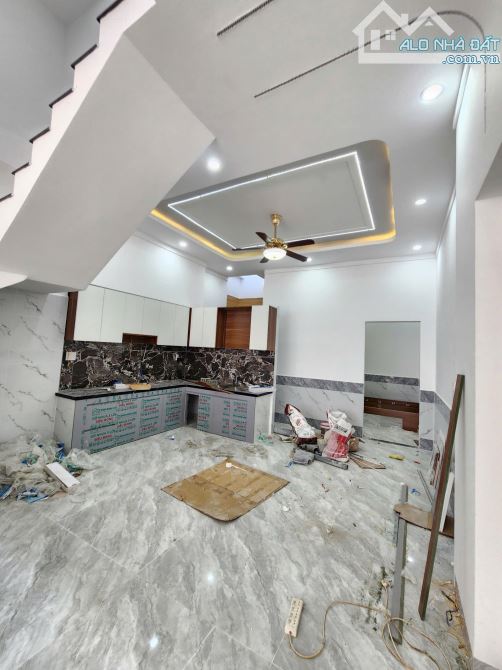 5Tỷ TL🔥Bán nhà 90m2 hoàn công 1 trệt 2 lầu sau lưng công Ty BouChen p.Hóa An, Tp.Biên Hòa - 3
