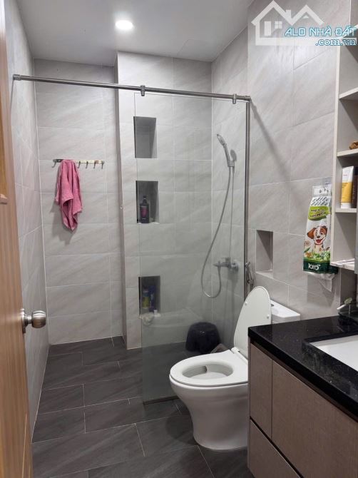 Bán biệt thự khu ven sông • Bình Thạnh - 184m2 - 4 tầng - 3