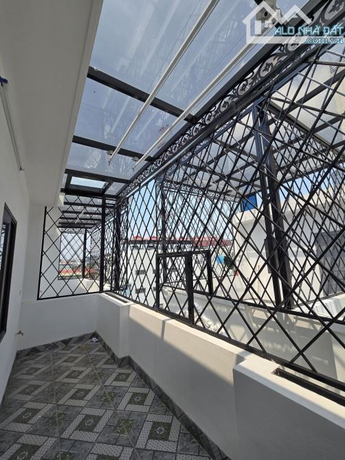 BÁN GẤP NHÀ TT BẮC TỪ LIÊM -31m2- giá 7.5 tỷ–1 NHÀ RA PHỐ–FULL NỘI THẤT Ở NGAY –2 THOÁNG - 3
