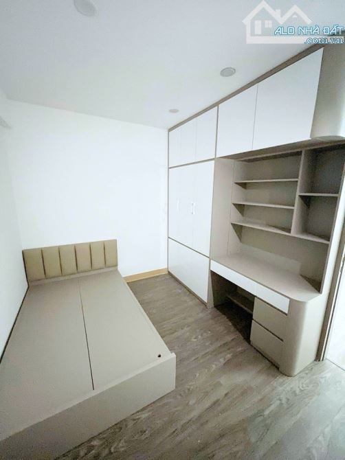 Bán chung cư ĐT Việt Hưng  85m2, tầng cao vút, 5.25 tỷ - 3