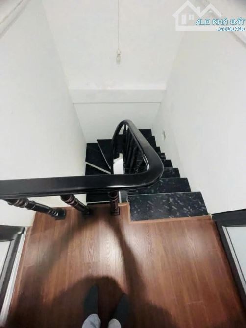 Bán nhà 5 tầng đẹp 33m2..lô góc KIM GIANG - THANH LIỆT..sẵn về ở , giá tốt - 3