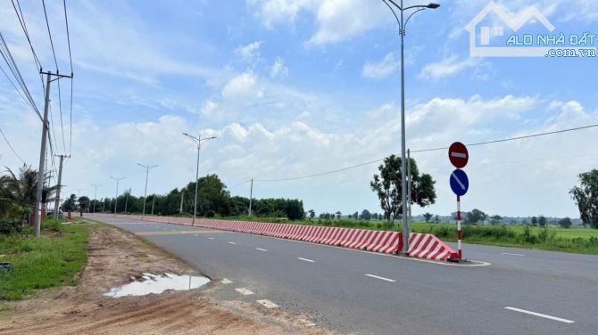 BÁN 610m2 GIÁ SIÊU RẺ CÁCH TL44B 100M XÃ PHƯỚC HẢI - TP HCM. ĐI BIỂN 5KM - 3