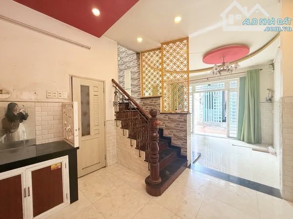 NGUYỄN GIA TRÍ – NGANG 9M – 72M² – CÁCH HẺM XE HƠI 2 NHÀ – THÔNG TỨ TUNG – CHỈ 7.5 TỶ - 3