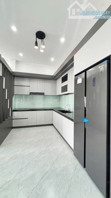 NHÀ LẦU MỚI TOANH SỔ RIÊNG NGAY KHU CÔNG NGHIỆP TAM PHƯỚC, TP BIÊN HOÀ CHỈ TỪ 800TR - 3
