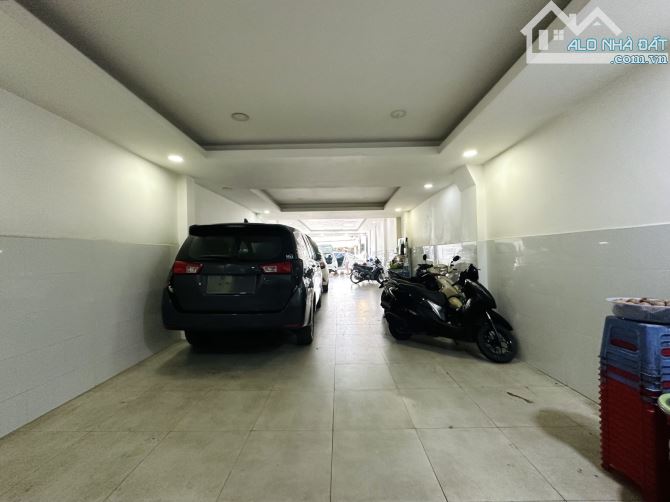 Bán nhà mặt tiền Bình Thạnh • 155m2 • 4 tầng - 3