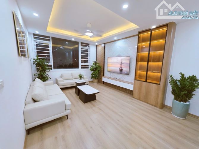 Chung cư CT2 Viglacera Xuân Phương - 3 ngủ - 107m2 - 7.18 tỷ - an sinh tuyệt vời - lô góc - 3