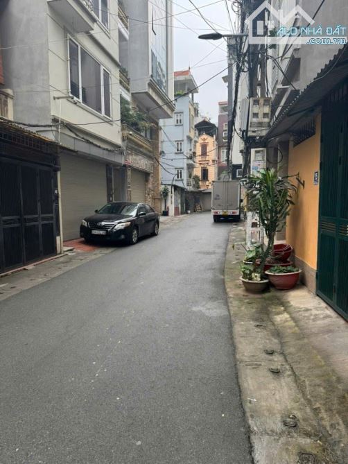 phố KIM NGƯU- 60M  phân lô- ôt vao nhà-lô góc-trước nhà OTO TRÁNH.ngõ thông vòng quanh. - 3