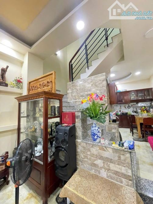 NHÀ 4 TẦNG ĐƯỜNG LIÊN TỈNH 5  2 XE NÉ NHAU CÁCH ĐƯỜNG LỚN VÀI CHỤC MÉT - 3