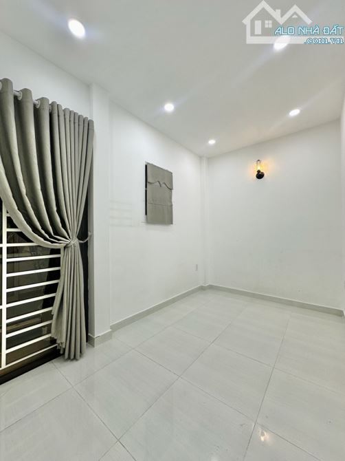 Bán nhà 2 tầng, 27m² (5x7), Hẻm xe hơi Lũy Bán Bích, gần CV Đầm Sen, chi hơn 3 tỷ - 3