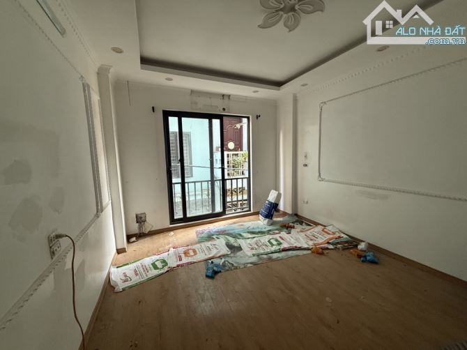 Bán nhà Trương Định. Nhà mới tinh tìm chủ bóc tem. Ngõ thông - Ô tô đỗ cổng. - 3