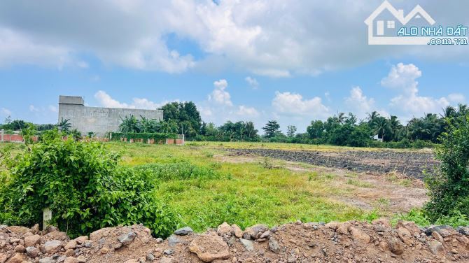 🌄 Đất 1116m² Long Mỹ, thổ cư 100m², gần tỉnh lộ 44B 300m, view núi Minh Đạm, giá 3.9 tỷ - 3