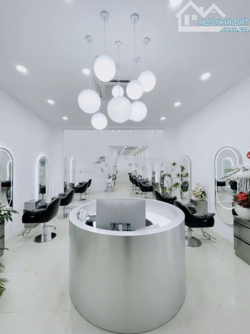 Mặt tiền Nơ Trang Long, P.12, Q.Bình Thạnh, 6m*10m, trệt 3 lầu, 40tr/th - 3