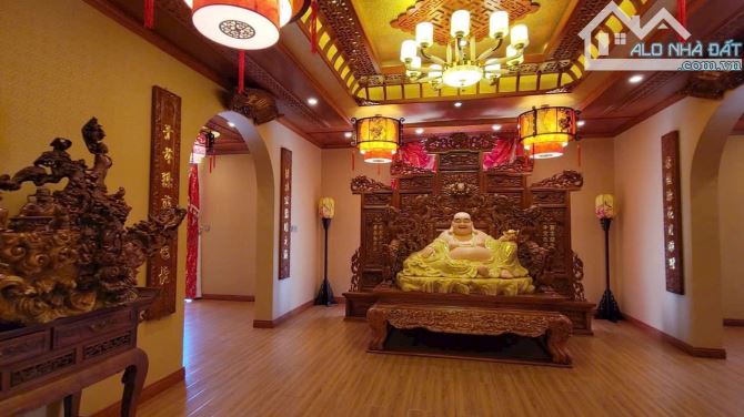 Biệt Thự Dát vàng phong cách cổ điển hiện đại - 3