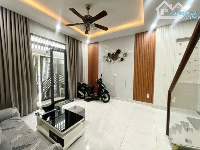 NHÀ 4 TẦNG - NGÃ TƯ 7 HIỀN - XÂY FULL 44 M2. - 3