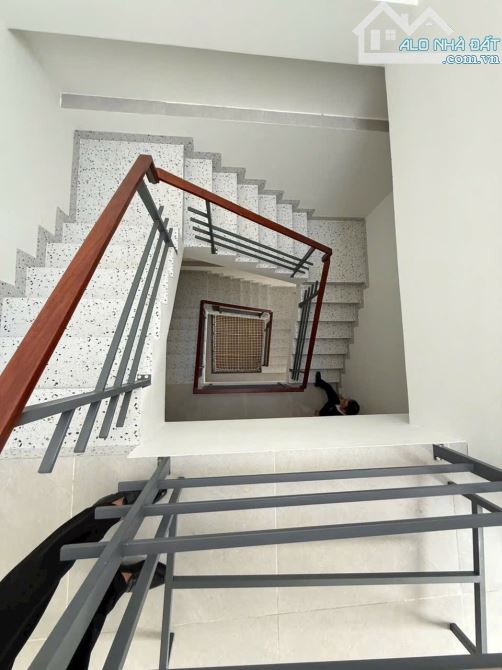 💥Nhà đẹp 4 tầng mặt tiền Phan Đăng Lưu khu Metro đối diện Hoa viên - giá 11.999 tỷ - 3