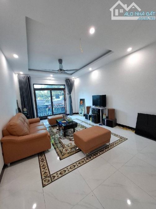 🏠 NHÀ PHÂN LÔ THẠCH BÍCH 50m2 x 5 TẦNG, NHÀ SIÊU ĐẸP - THANG MÁY - 3
