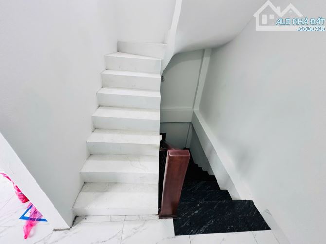 Bán nhà Mỹ Đình, Đẹp Gần Ô tô, DT35m2 x 4 tầng, MT3,4m, Giá 8,5 tỷ - 3