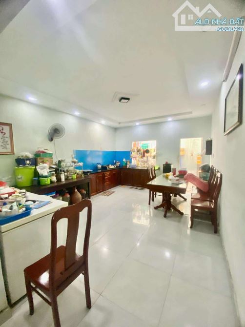 Gấp bán nhà 3TẦNG SHR diện tích khủng 4,5*22m 4pn4wc hẻm xe hơi thông Giá 5Tỷ 500tr - 3
