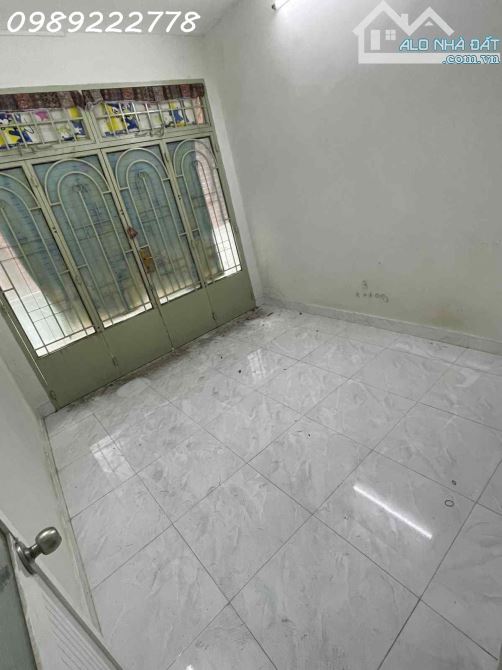 BÁN NHÀ TÂN PHƯỚC- P6- KỀ HẺM XE HƠI GẦN MẶT TIỀN - 2 LẦU NỞ HẬU - 28M2 - CỰC THƠM. MT 133 - 3