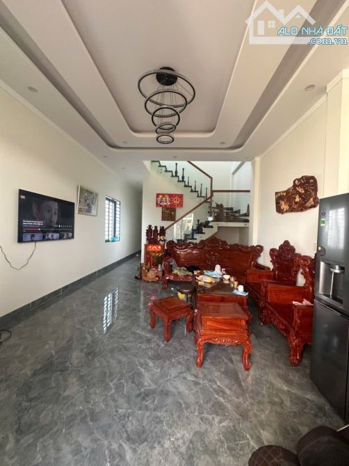 BÁN NHÀ GÓC 2 MẶT TIỀN ĐƯỜNG TRIỆU QUANG PHỤC - THÀNH NHẤT - 3