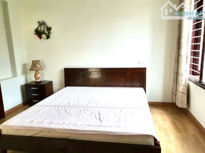 💰Lô góc Nguyễn Ngọc Nại, ngõ thông ô tô tránh, kinh doanh, mặt tiền 6m, giá đầu tư - 3