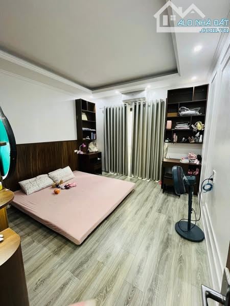 NHÀ ĐẸP NGÕ TO – Ô TÔ VÀO TẬN NHÀ – TỔ 13 YÊN NGHĨA, HÀ ĐÔNG – 35M², 4 TẦNG, GIÁ CHỈ HƠN 6 - 3