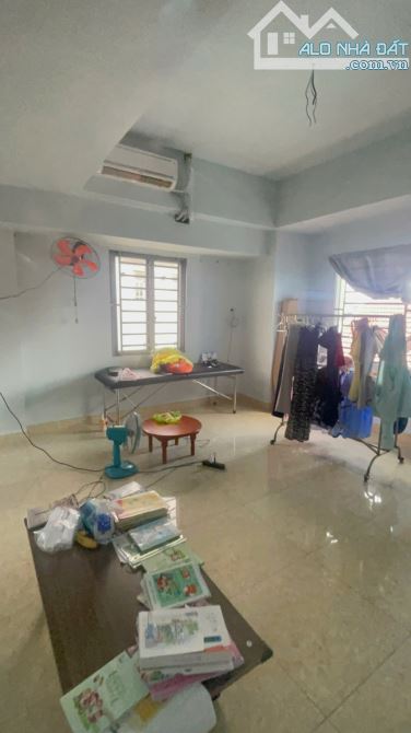 Bán chdv phường 16  gò Vấp, 5x19, 6 tầng, 20 phòng - 3