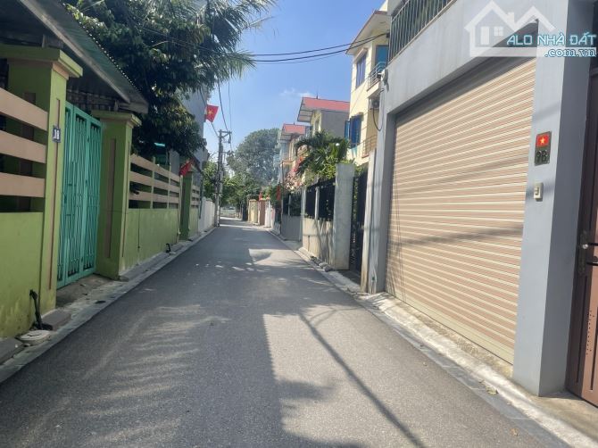 THÔN VỆ – NAM HỒNG – ĐÔNG ANH – HÀ NỘI . Diện tích: 83m² – Mặt tiền: 4,5m – Vuông vắn đẹp, - 2