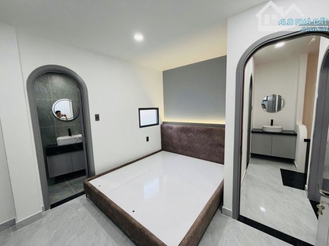 Bán nhà đường số 6 phường Hạnh Thông 3 tầng 3 phòng ngủ 7x7 sổ 49m2 giá 6,35 tỷ Gò Vấp - 3