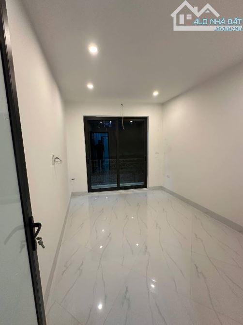 SIÊU PHẨM VĨNH HƯNG🏡NGÕ THÔNG RỘNG 3M – Ô TÔ NHỎ VÀO ĐƯỢC, NHÀ MỚI CỨNG – 3 NGỦ – GIÁ MỀM - 3