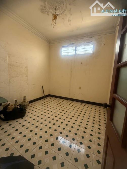 BÁN NHÀ NGỌC KHÁNH – NGÕ NÔNG, DÂN XÂY 6 NGỦ, ĐỦ CÔNG NĂNG – 35M², GIÁ CHỈ 8 TỶ - 3