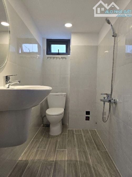 LÊ VĂN SỸ PHÚ NHUẬN 48M2, NHÀ 4 TẦNG BTCT, NGANG 4M, SỔ A4, HẺM THÔNG 4PN CHỈ NHỈNH 8 TỶ - 4
