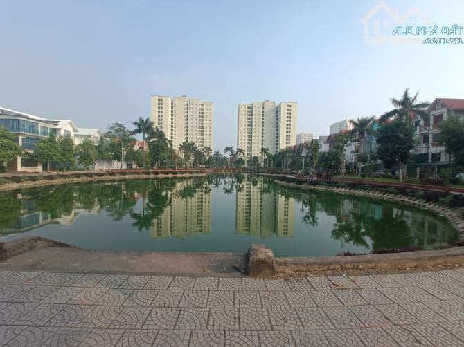 Biệt thự xây thô 4 tầng ĐTM Cầu Bươu, 367m2, lô góc, MT36m, 60 tỷ Thanh Trì - 4