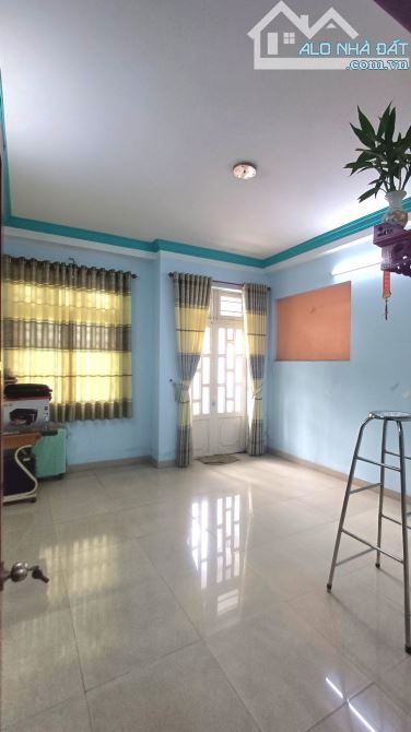 CHÍNH CHỦ 1 ĐỜI – Ô TÔ NGỦ TRONG NHÀ – NGANG 4.5M – 4 TẦNG GÒ VẤP – 6.x TỶ TL! - 4