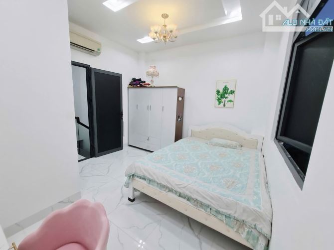 BÁN NHÀ MỚI 3 TẦNG, ĐƯỜNG 10M CÓ VỈA HÈ, LÒ LU, TRƯỜNG THẠNH, THỦ ĐỨC,GIÁ 6.8TỶ TL - 4