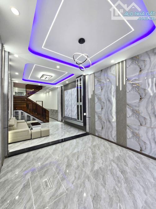 CHÍNH CHỦ GỬI BÁN NHÀ MỚI XÂY 1TRỆT 1LẦU HOÀN CÔNG KDC VIP HÓA AN,4X18=72M2,THỔ CƯ 100%,3P - 4