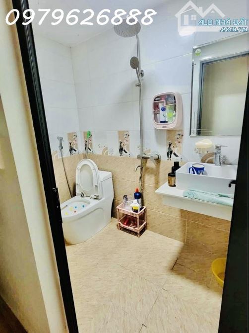 NHÀ PHỐ THÁI HÀ - TRUNG TÂM ĐỐNG ĐA – 5 TẦNG – THOÁNG TRƯỚC SAU – 15M RA MẶT PHỐ - 4