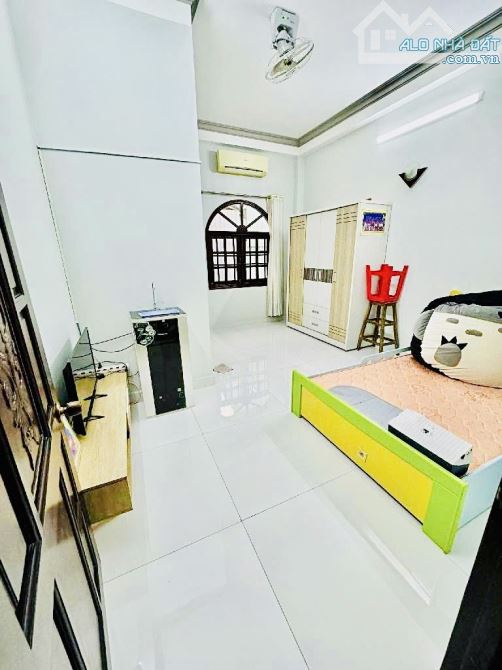 Khu Bình Phú - 4 tầng - 4x16m - Khu cán bộ - Gần công viên - 4